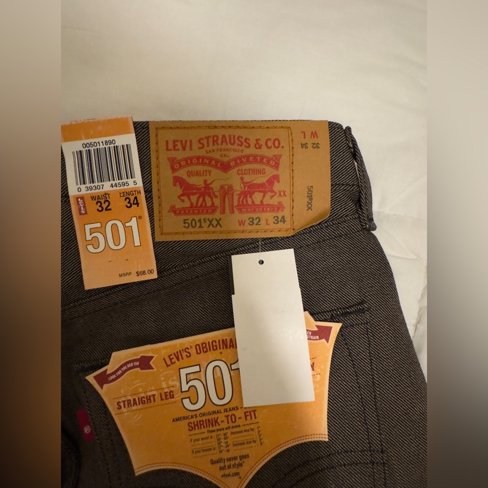 Brand New Levi 501 Jeans